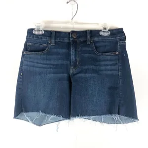 American Eagle Medium Wash Denim Shorts Raw Hem Mid Rise Jean Shorts 6 thumbnail 3