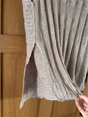 NEW Easel Open Knit Short Sleeve Poncho Sweater in Lavender Grey Women’s Large thumbnail 5