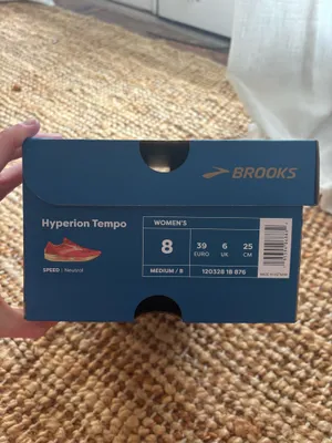 Brooks Running Shoes thumbnail 4