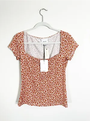 NWT Reformation Bardot Knit Top Short Sleeve Mulberry Red Cream Floral Medium thumbnail 4