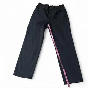 90s Straight Ultra High Rise Denim Jeans from Abercrombie & Fitch. thumbnail 7
