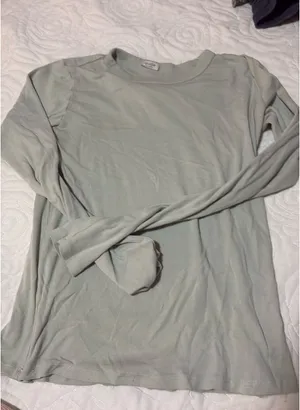Brandy Melville Long Sleeve Top  thumbnail 1