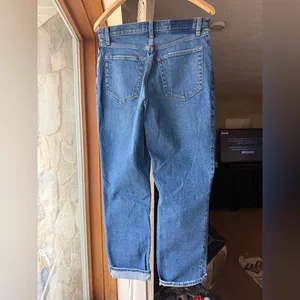 Abercrombie & fitch curve love 90’s straight ultra high rise jeans thumbnail 2
