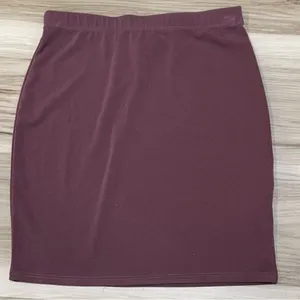 Windsor Shimmer Maroon Mini Skirt Women’s Small New Years NYE thumbnail 1