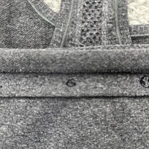 Lululemon Swiftly Tech Tank Top Gray Athletic Athleisure Women's 6 thumbnail 4