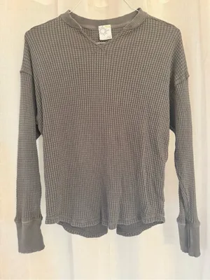 OFFLINE By Aerie Wow! Waffle Notch Neck Long Sleeve T-Shirt Smoked Gray XS thumbnail 4