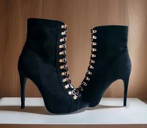 NWOB Wild Diva Black Vegan Suede Stiletto Boots with Gold Accents Size 8 thumbnail 1