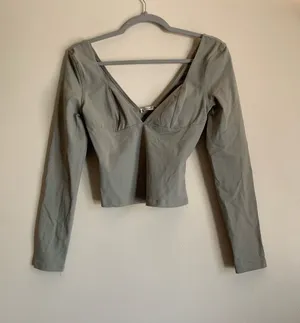 Free People Long Sleeve Cropped Top Olive Green Women Size Small Casual Shirt thumbnail 1