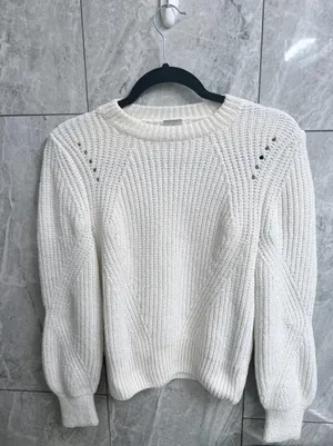 H&M Sweater thumbnail 1