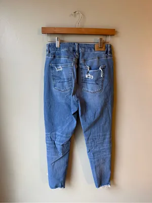 American Eagle Dream Jean Distressed High Rise Jeans Size 4 Short thumbnail 6