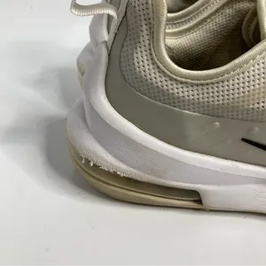 Nike Air Max Axis sneakers‎ white size 6 thumbnail 2