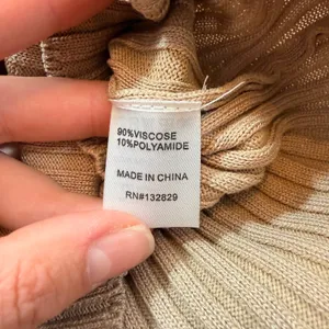 NBD REVOLOVE Tan Ribbed Knit Open Back Tie Maxi Dress Womens Small Deep V thumbnail 6
