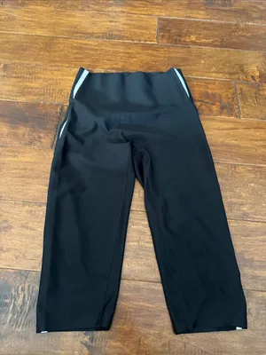 ALO Yoga Black Capri Leggings with Light Trim thumbnail 2