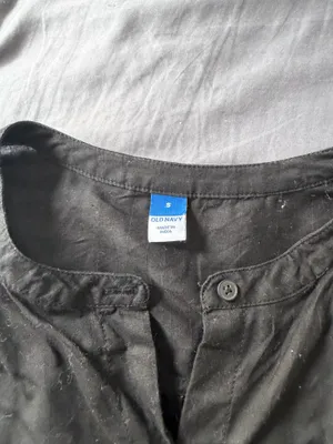 Old Navy Top  thumbnail 3