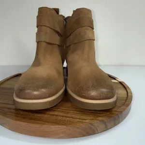 UGG Josefene Ankle Boot Chestnut Brown/Tan Size 7 Genuine Leather Suede Zip thumbnail 5