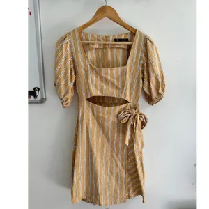 Zara Mustard Yellow Striped Linen Blend Cutout Puff Sleeve Mini Wrap Dress XS thumbnail 2