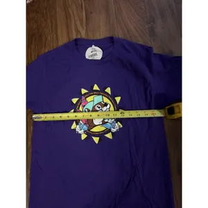 Bucees Shirt size small Purple Did Somebody Say Surf Sun Summer Graphic Tee thumbnail 4
