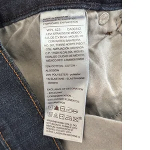 Levi's NWT Women's Size 28W Long Mid-Rise Bootcut Slim Hip & Thigh Jeans thumbnail 6