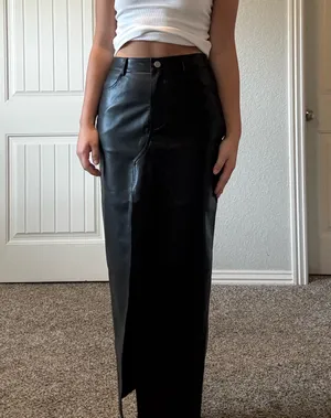 Impressions Black Leather Skirt thumbnail 4