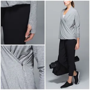 Lululemon Women’s Radiant Long Sleeve Top Size 2 Gray Surplice V Neck Athletic thumbnail 3