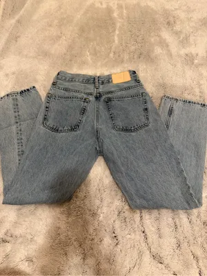 Everlane Light Blue Straight-Leg Crop Jeans thumbnail 3
