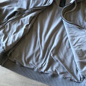Women’s Faded Glory Gray Full Zip Hoodie thumbnail 6