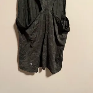 Lululemon Run For Days Tank Deep Camo- Size Small thumbnail 5