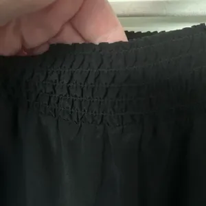 Alice + Olivia Silk Flowy Blouse‎ Black Size S/P thumbnail 6