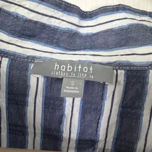 Habitat Clothes to Live In Blue White Striped Split Neck Side Button Top S 11944 thumbnail 2