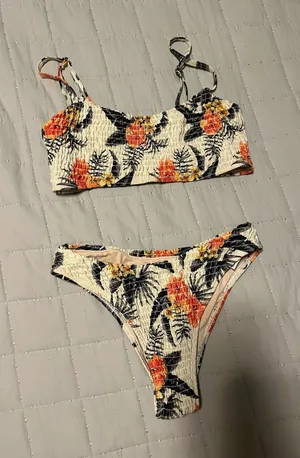Mosmann Australian Bikini Set Size M thumbnail 1
