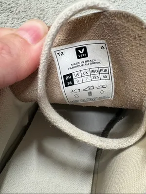 Veja Vert size 9 Low-Top Sneakers in Cream, Pastel Pink, Mint & Light Blue thumbnail 7