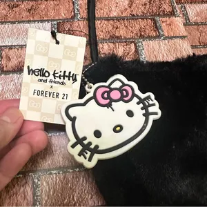 Hello Kitty Sanrio x Forever 21 Black fluffy Bag W/Rhinestones thumbnail 6