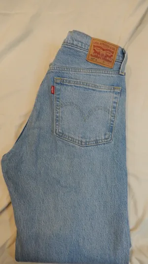 Jeans thumbnail 4