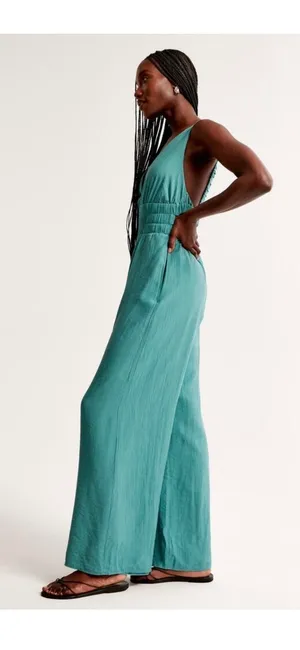 Abercrombie and Fitch Jumpsuit thumbnail 2