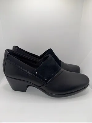 Clarks Emily Step Loafer Bootie Shoes Black Leather Women’s 9 thumbnail 3