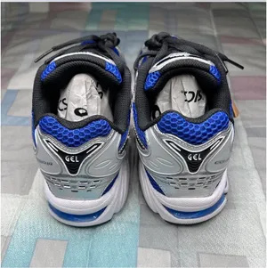 ASICS thumbnail 4