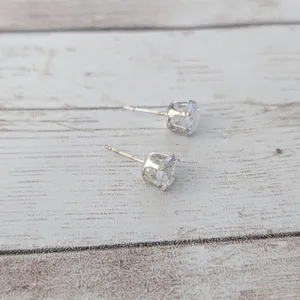 Clear Gem Stud Earrings 0.25" thumbnail 7
