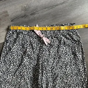 Victoria’s Secret Leopard Pajama Pants Black White Medium Pink Tie thumbnail 7