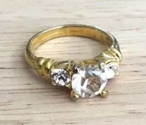 Vintage Gold Tone Ring Size 5.75 thumbnail 1