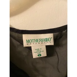 Motherhood Maternity Sequin chiffon top size L thumbnail 4