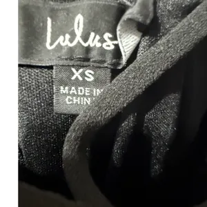 Lulus Black Maxi Dress XS V-Neck Crisscross Back‎ Mermaid Gown NWT thumbnail 4