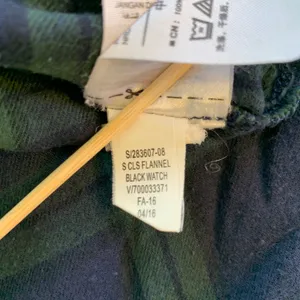 Old Navy Womens Classic Flannel Shirt Long Sleeve‎ Button Down Plaid Size M thumbnail 6