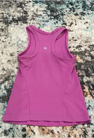 Lululemon shirt thumbnail 2