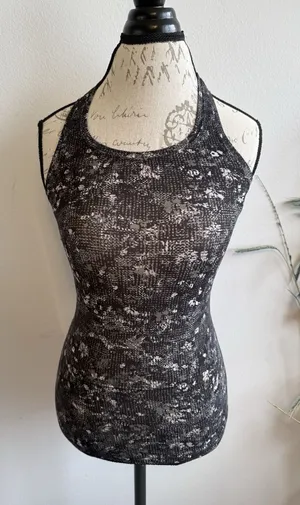 LULULEMON COOL RACERBACK TANK BLACK‎ WHITE size 2 thumbnail 1