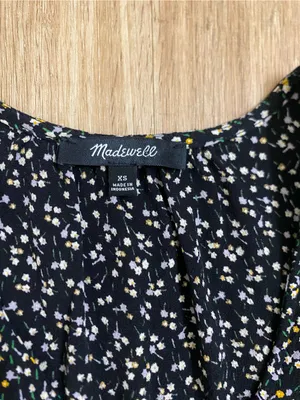 Madewell Black Floral V-Neck Peplum Top thumbnail 3