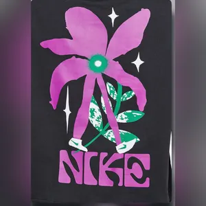 Nike Crop T-shirt Loose Fit Sz M thumbnail 9
