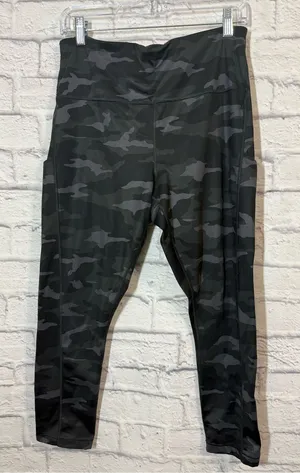 Athleta Women's Ultimate 7/8 Tight, 1X thumbnail 1