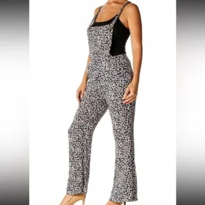 KITTENISH floral overalls with pockets size xsmall thumbnail 2