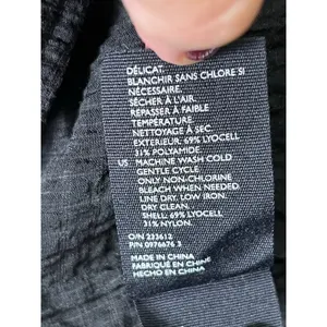 COS Seersucker Boxy Minimalist Half Sleeve Button Up Top Size Small Casual thumbnail 7