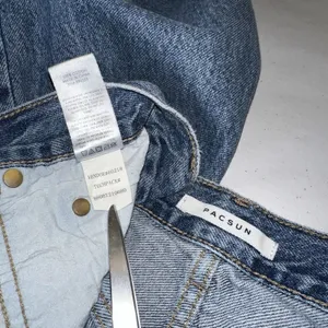 Pacsun High Rise‎ Bootcut Distressed Destroyed Faded Grunge Denim Jeans Size 30 thumbnail 5